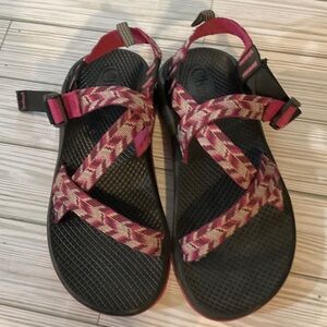 Chaco Women's Pink Pattern Outdoor Sport Sandals